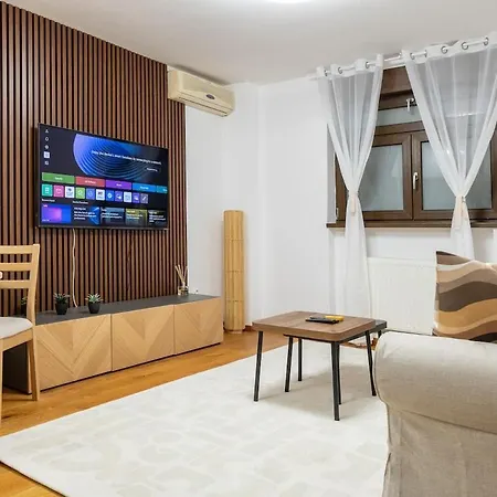 1020 Crane S Nest *